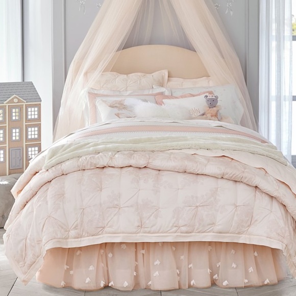 Monique Lhuillier Ethereal Lace Quilt and Blush Ethereal Tulle Bed Skirt Set - Picture 2 of 5